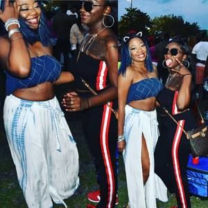 Meet your Posher, Chanel